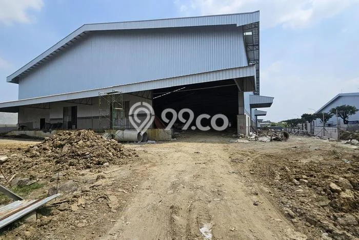 Gudang paling strategis disewakan di Cikarang Pusat Bekasi Gudang paling strategis disewakan di Cikarang Pusat Bekasi