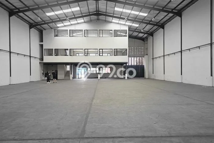 Gudang bagus disewakan di Cikarang Pusat Bekasi dengan LB 1188m2 harga sewa terbaik Gudang bagus disewakan di Cikarang Pusat Bekasi dengan LB 1188m2 harga sewa terbaik