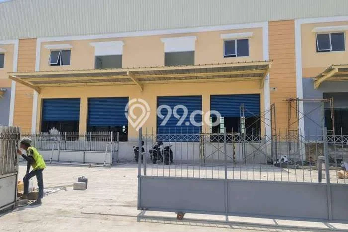 Gudang disewakan di Cikarang Pusat Bekasi dengan luas bangunan 1044m2 Gudang disewakan di Cikarang Pusat Bekasi dengan luas bangunan 1044m2