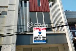 Ruko Disewakan Cepat di Kelapa Gading Jakarta Utara LB 150m2 Ruko Disewakan Cepat di Kelapa Gading Jakarta Utara LB 150m2