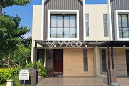 Dijual Hunian Rumah Terawat 4 Kamar di Citraland, Surabaya Dijual Hunian Rumah Terawat 4 Kamar di Citraland, Surabaya