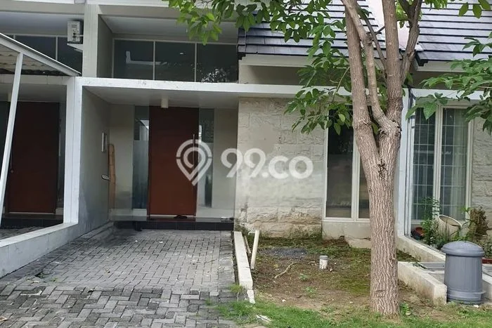 Rumah sewa siap huni 2 KT di Citraland, Surabaya Rumah sewa siap huni 2 KT di Citraland, Surabaya