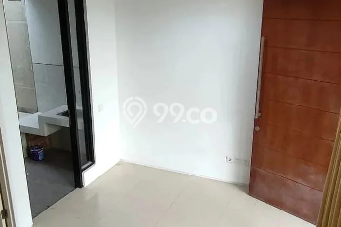 Disewakan! Rumah 2 Kamar Tidur &
2 Kamar Mandi di Citraland, Surabaya Disewakan! Rumah 2 Kamar Tidur &
2 Kamar Mandi di Citraland, Surabaya