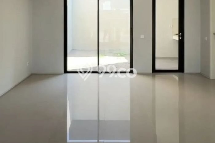 LOKASI PREMIUM! Rumah di , 3 KT, Area Strategis, LT 90m2m² LB 90m2m² LOKASI PREMIUM! Rumah di , 3 KT, Area Strategis, LT 90m2m² LB 90m2m²
