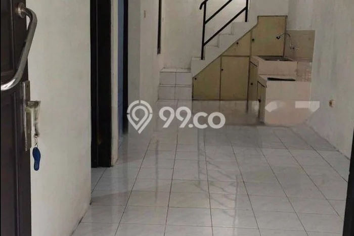 Disewakan! Rumah 3 Kamar Tidur &
2 Kamar Mandi di Citraland, Surabaya Disewakan! Rumah 3 Kamar Tidur &
2 Kamar Mandi di Citraland, Surabaya