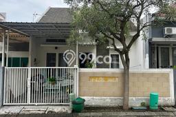 For Sale Hunian Rumah Terawat 2 Kamar di Citraland, Surabaya For Sale Hunian Rumah Terawat 2 Kamar di Citraland, Surabaya