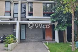 Rumah Disewakan Surabaya LT 105m2 LB 96m2 Kawasan Citraland Rumah Disewakan Surabaya LT 105m2 LB 96m2 Kawasan Citraland