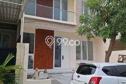 Rumah Luas Asri 4 KT Siap Huni di Citraland Surabaya Rumah Luas Asri 4 KT Siap Huni di Citraland Surabaya