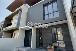 Rumah Modern 3 KT di Citraland Surabaya Rumah Modern 3 KT di Citraland Surabaya