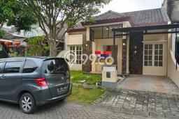For Sale Hunian Rumah Terawat 4 KT di Citraland, Surabaya For Sale Hunian Rumah Terawat 4 KT di Citraland, Surabaya