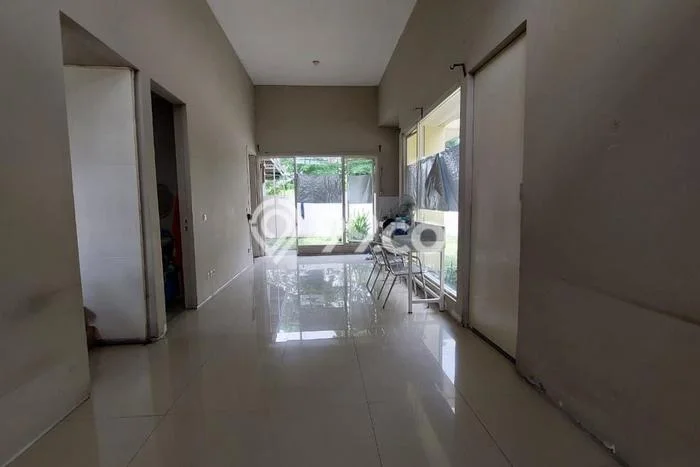 Rumah sewa siap pakai 3 Kamar Tidur di Citraland, Surabaya Rumah sewa siap pakai 3 Kamar Tidur di Citraland, Surabaya