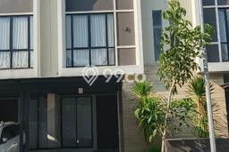 Rumah Sewa Surabaya LT 75m2 LB 80m2 Kawasan Citraland Rumah Sewa Surabaya LT 75m2 LB 80m2 Kawasan Citraland