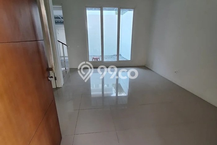 Jarang Ada! Rumah Sewa 3 Kamar Bagus Siap Huni Surabaya Kota Jarang Ada! Rumah Sewa 3 Kamar Bagus Siap Huni Surabaya Kota