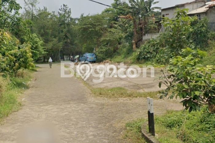 Tanah untuk Dijual di Pancoran Mas Depok Luas 300m2 Tanah untuk Dijual di Pancoran Mas Depok Luas 300m2