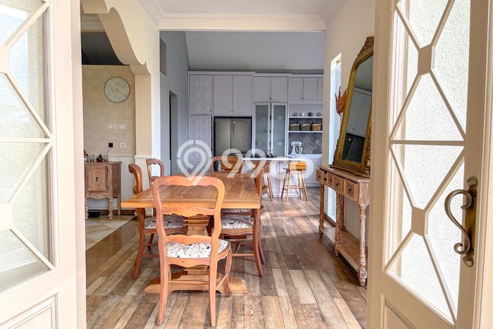 Tersedia Vila Kawasan , Luas 362m2m², Lokasi Strategis Tersedia Vila Kawasan , Luas 362m2m², Lokasi Strategis