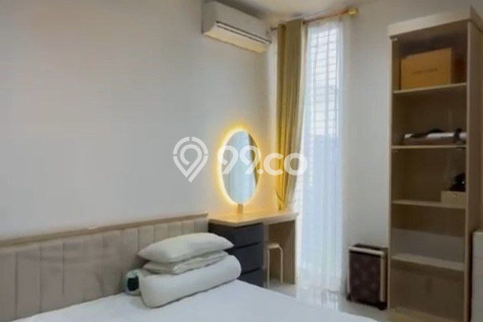 Rumah Elit Modern Tanpa Renovasi di Bandung Kota Bandung Rumah Elit Modern Tanpa Renovasi di Bandung Kota Bandung