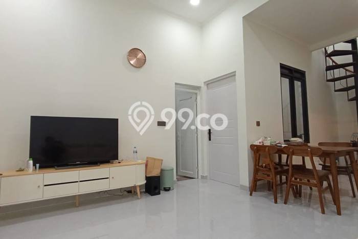 Dijual Rumah 2 Kamar Lokasi Strategis Nyaman dan Strategis di Batununggal Dijual Rumah 2 Kamar Lokasi Strategis Nyaman dan Strategis di Batununggal