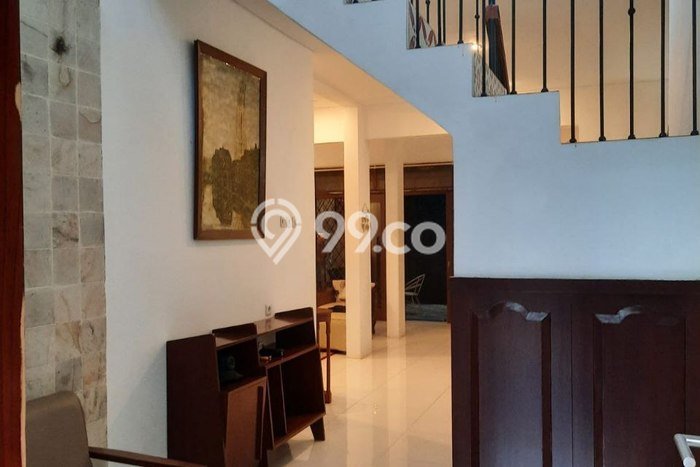 Dijual Cepat Rumah Favorit Siap Huni LB 240m2 di Antapani, Bandung Dijual Cepat Rumah Favorit Siap Huni LB 240m2 di Antapani, Bandung