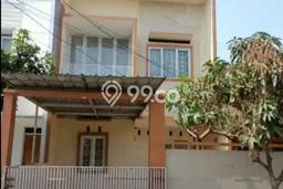 Jual Rumah Bagus Siap Huni LB 180m2 di Arcamanik, Bandung Jual Rumah Bagus Siap Huni LB 180m2 di Arcamanik, Bandung