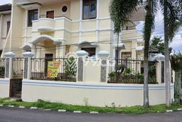 Ready to Use! Premium House LT 275m2 Desain Modern di Pasteur Ready to Use! Premium House LT 275m2 Desain Modern di Pasteur