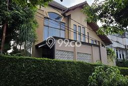 Jual Rumah Mewah Megah Dengan View Cantik di Setiabudi, Bandung Jual Rumah Mewah Megah Dengan View Cantik di Setiabudi, Bandung