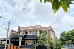 Rumah Strategis Minimalis Lb 200m2 di Karawaci, Tangerang Rumah Strategis Minimalis Lb 200m2 di Karawaci, Tangerang