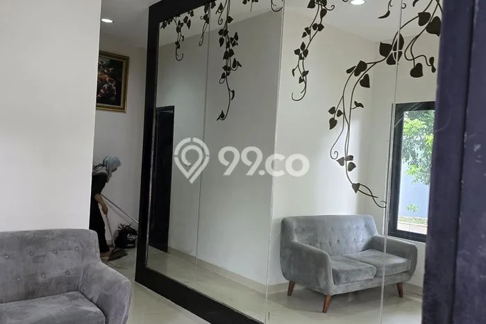 Rumah Minimalis 5 Kamar LT 155m2 di Lippo Karawaci Rumah Minimalis 5 Kamar LT 155m2 di Lippo Karawaci