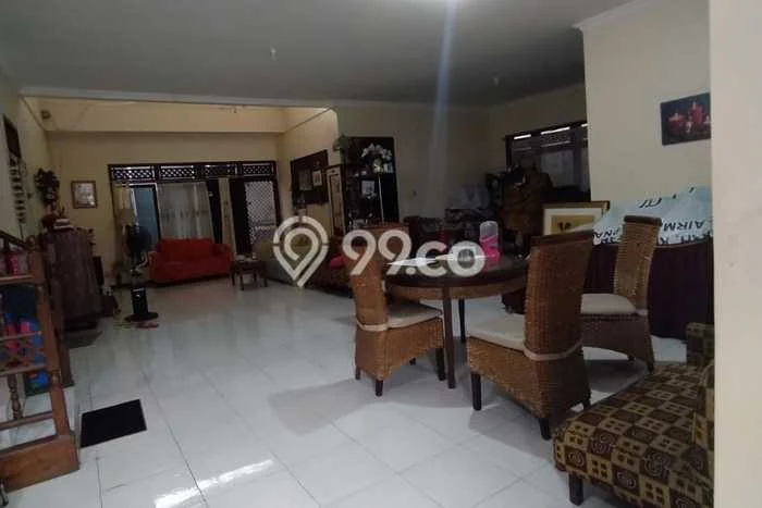 Dijual Rumah Elit Exclusive di Pasar Rebo, Jakarta Timur Dijual Rumah Elit Exclusive di Pasar Rebo, Jakarta Timur