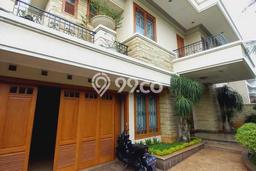 Sewa Rumah Nyaman di Pondok Indah LT 450m2 / LB 415m2 Kondisi Bagus Sewa Rumah Nyaman di Pondok Indah LT 450m2 / LB 415m2 Kondisi Bagus