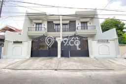 Rumah Mewah Dijual LT 175m2 di Duren Sawit, Jakarta Timur Rumah Mewah Dijual LT 175m2 di Duren Sawit, Jakarta Timur
