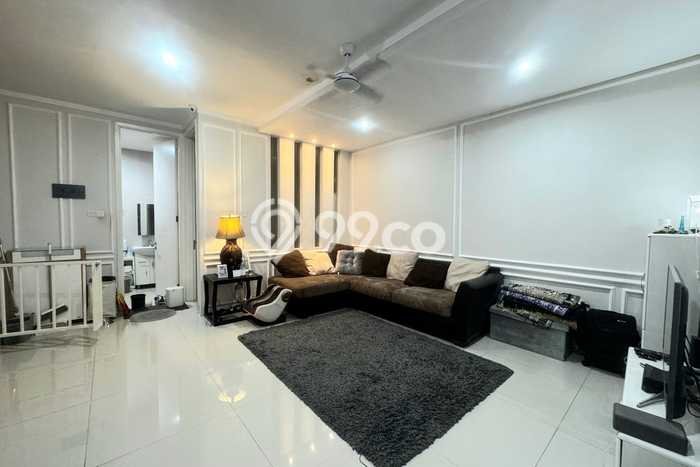Jual Rumah Luas Elegan Dengan View Cantik di Bintaro, Tangerang Selatan Jual Rumah Luas Elegan Dengan View Cantik di Bintaro, Tangerang Selatan