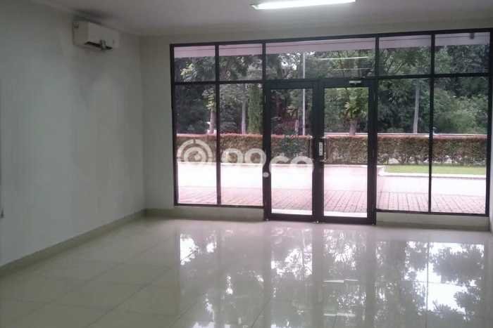 Lokasi Strategis! Dijual Ruko Bisnis di Ciputat, Tangerang Selatan Kondisi Baik Lokasi Strategis! Dijual Ruko Bisnis di Ciputat, Tangerang Selatan Kondisi Baik
