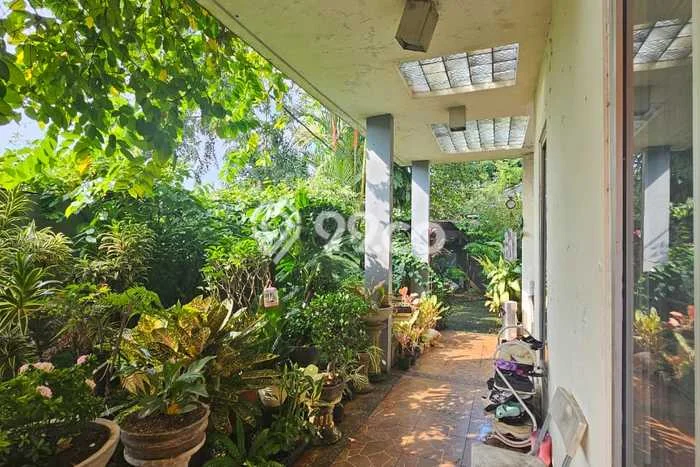 Rumah Luxury Modern Tanpa Renovasi di Bintaro Jakarta Selatan Rumah Luxury Modern Tanpa Renovasi di Bintaro Jakarta Selatan