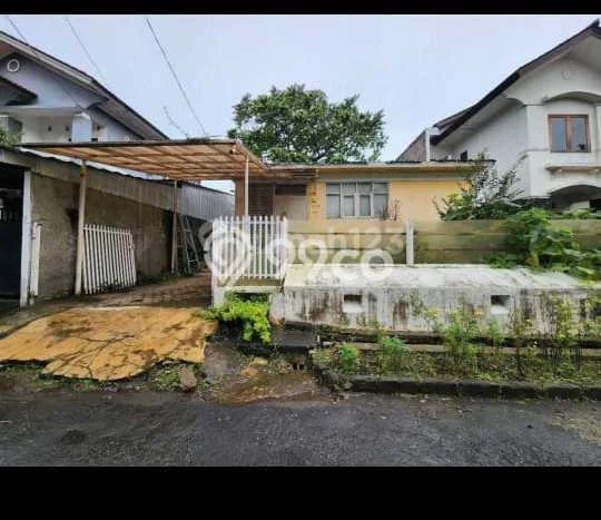 Dijual Tanah di Sukasari Bandung Luas 204m2 SHM Dijual Tanah di Sukasari Bandung Luas 204m2 SHM