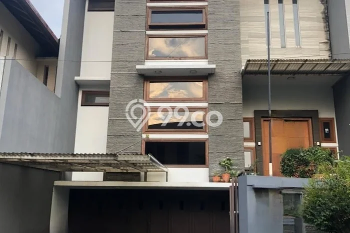 Dijual Rumah Luas Elegan Dengan View Cantik di Pasteur, Bandung Dijual Rumah Luas Elegan Dengan View Cantik di Pasteur, Bandung