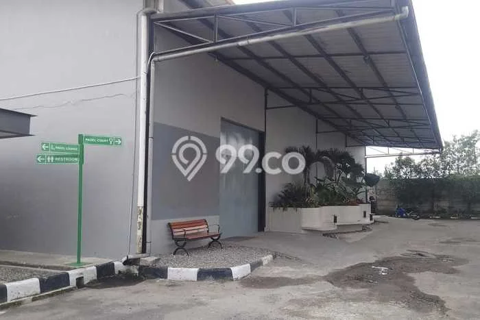 Gudang bagus disewakan di Margaasih Bandung dengan LB 280m2 harga sewa terbaik Gudang bagus disewakan di Margaasih Bandung dengan LB 280m2 harga sewa terbaik