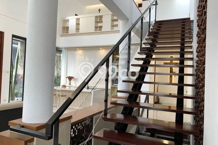 Rumah Luxury Modern Siap Huni di Pasir Koja Bandung Rumah Luxury Modern Siap Huni di Pasir Koja Bandung
