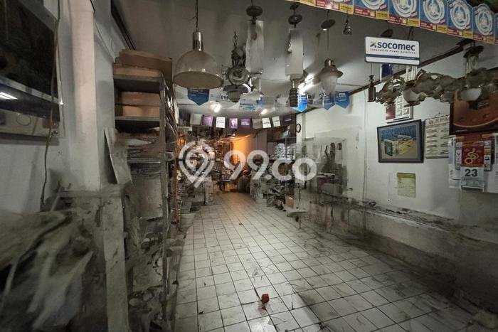 Ruko Bagus Dijual LB 144m2 Lokasi Strategis Bandung Area Cocok untuk Bisnis Ruko Bagus Dijual LB 144m2 Lokasi Strategis Bandung Area Cocok untuk Bisnis
