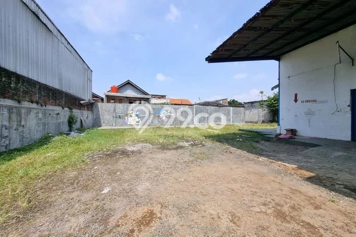 Unit Gudang Disewakan di Kopo di Area Ramai & Strategis Unit Gudang Disewakan di Kopo di Area Ramai & Strategis