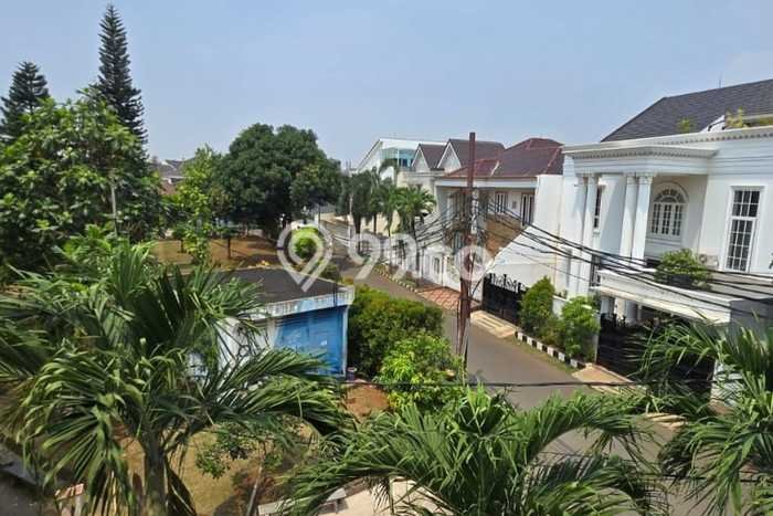 Rumah Elit Modern Tanpa Renovasi di Permata Hijau Jakarta Selatan Rumah Elit Modern Tanpa Renovasi di Permata Hijau Jakarta Selatan