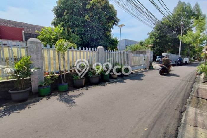 Tanah Dijual di Jakarta Barat Seluas 767m2 Strategis Tanah Dijual di Jakarta Barat Seluas 767m2 Strategis