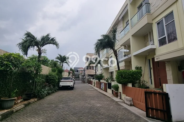 For Sale! Premium House LT 62m2 Desain Modern di Duri Kepa For Sale! Premium House LT 62m2 Desain Modern di Duri Kepa