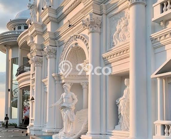 Unit Komersial Dijual di Semarang Tengah Semarang 1150m2 Unit Komersial Dijual di Semarang Tengah Semarang 1150m2