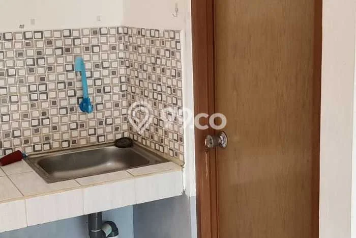 Disewakan Kios Daerah Jombang Ciputat Tangerang Selatan Disewakan Kios Daerah Jombang Ciputat Tangerang Selatan