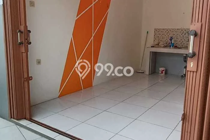 Disewakan Kios Daerah Jombang Ciputat Tangerang Selatan Disewakan Kios Daerah Jombang Ciputat Tangerang Selatan