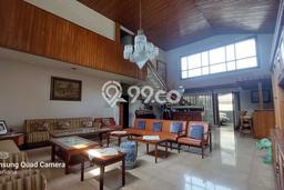 Jual Rumah Mewah Megah Dengan View Eksklusif di Hegarmanah, Bandung Jual Rumah Mewah Megah Dengan View Eksklusif di Hegarmanah, Bandung