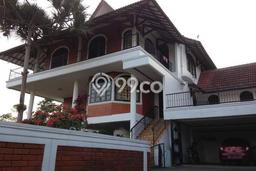 Rumah Mewah Dijual LT 840m2 di Parongpong, Bandung Barat Rumah Mewah Dijual LT 840m2 di Parongpong, Bandung Barat