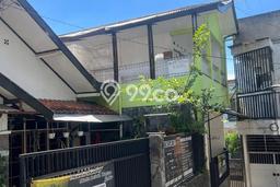 Dijual Hunian Rumah Terawat 13 KT di Sarijadi, Bandung Dijual Hunian Rumah Terawat 13 KT di Sarijadi, Bandung
