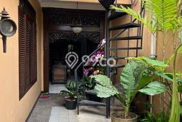 Dijual Rumah Eksklusif 2 KT di Bintaro, Tangerang Selatan Dijual Rumah Eksklusif 2 KT di Bintaro, Tangerang Selatan