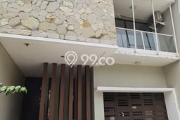 Ready to Use! Premium House LT 204m2 Desain Modern di Bintaro Ready to Use! Premium House LT 204m2 Desain Modern di Bintaro